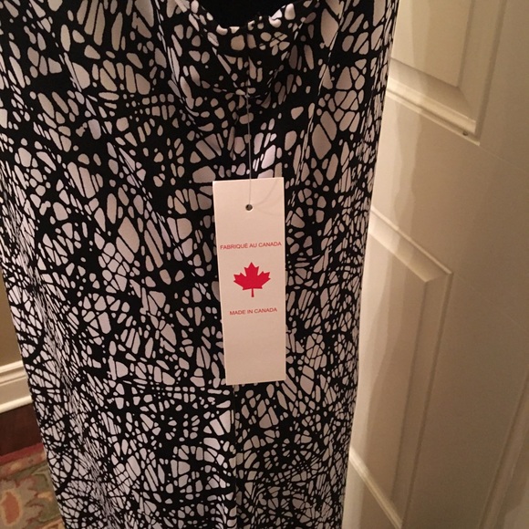 NWT Long Blk/Wht Sleeveless Dress - Picture 7 of 10